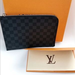 LOUIS VUITTON POCHETTE JOUR PM